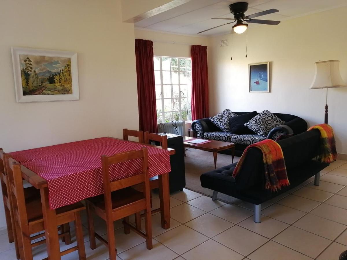 Bell Park Self Catering Bed & Breakfast Champagne Valley Exterior photo